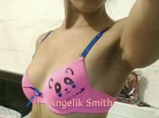 Angelik_Smith