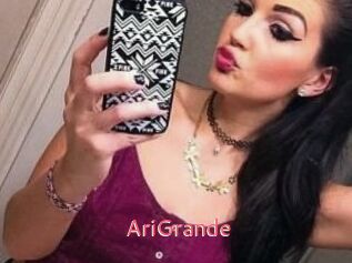 AriGrande