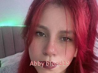 Abby_blond19