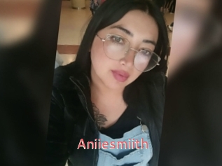 Aniiesmiith