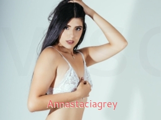Annastaciagrey
