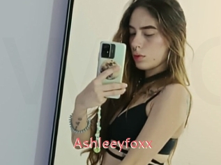 Ashleeyfoxx