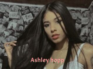 Ashley_hopp
