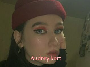 Audrey_kort
