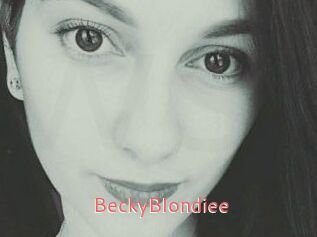 BeckyBlondiee