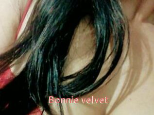 Bonnie_velvet