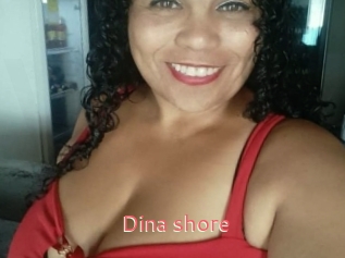 Dina_shore