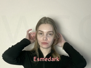 Esmedark