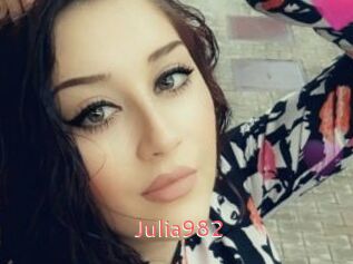 Julia982