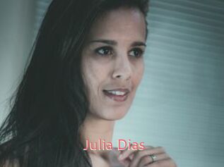 Julia_Dias