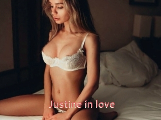 Justine_in_love
