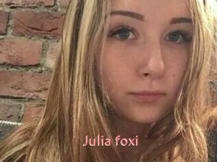 Julia_foxi