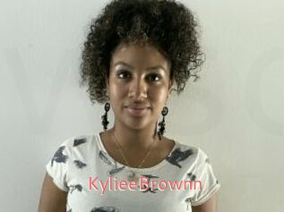 KylieeBrownn