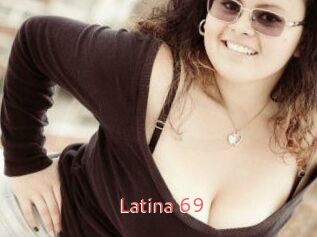 Latina_69