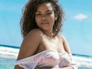 Lily_Larson