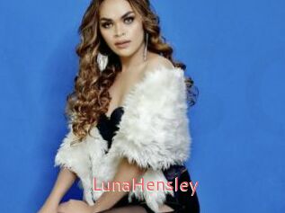 LunaHensley