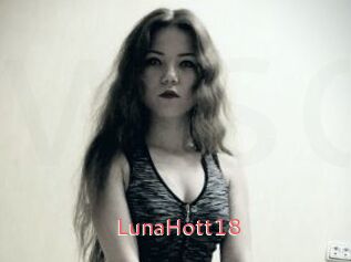 LunaHott18
