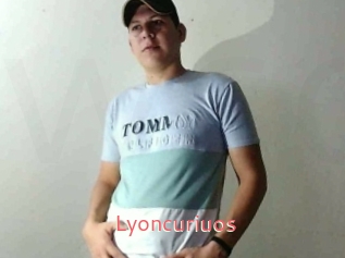 Lyoncuriuos