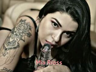 Mia_Rioss