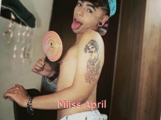 Miiss_April