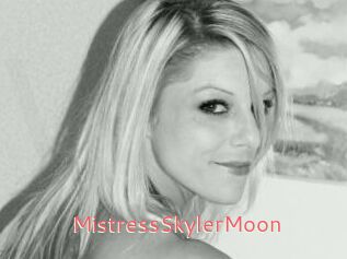 MistressSkylerMoon