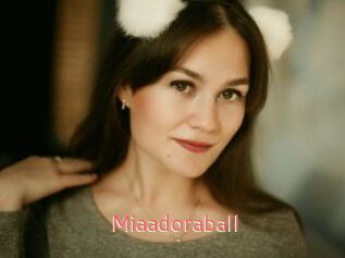 Miaadoraball