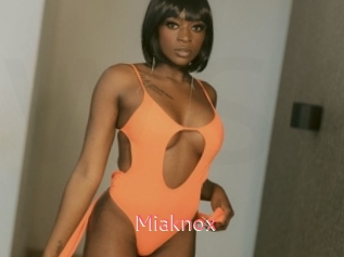 Miaknox