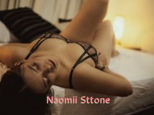 Naomii_Sttone