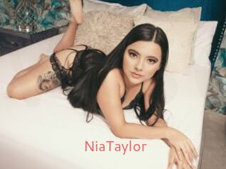 NiaTaylor