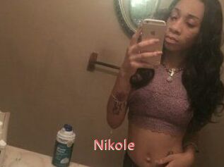 Nikole_