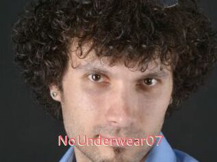 NoUnderwear07