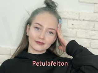 Petulafelton