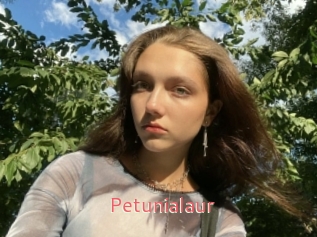 Petunialaur