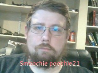 Smoochie_poochie21