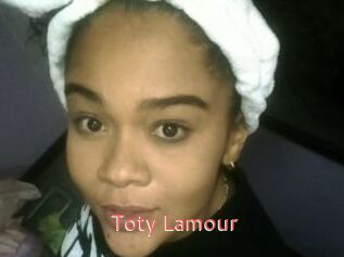 Toty_Lamour