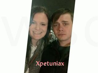 Xpetuniax